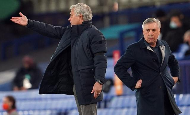 开云APP-穆帅：主裁判和VAR是朋友 对博格巴说什么不感兴趣